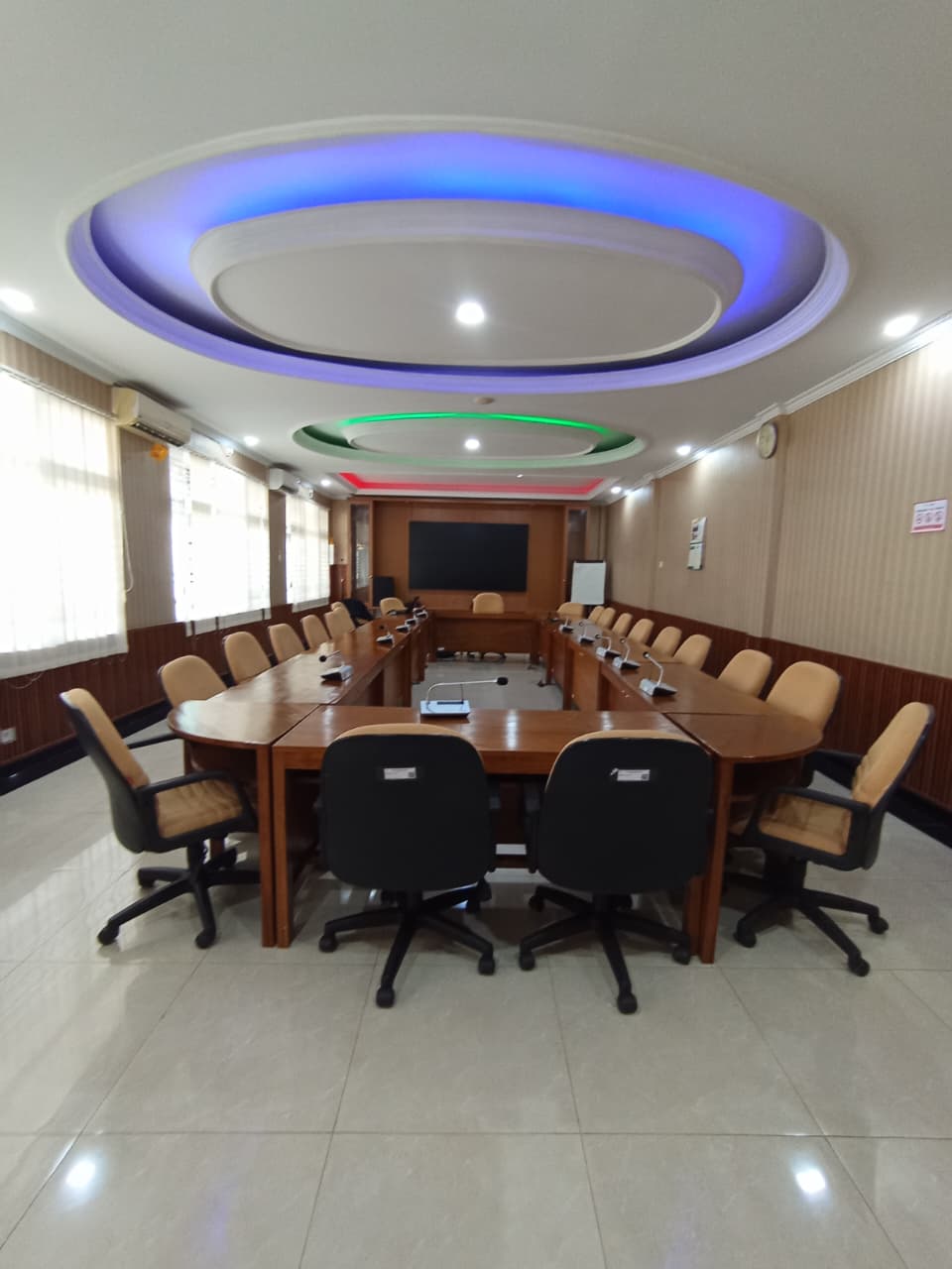 Seminar "Menjadi Pesyiar Baitullah" & Soft Launching Aplikasi Keagenan Alqomar Travel Resmi Digelar