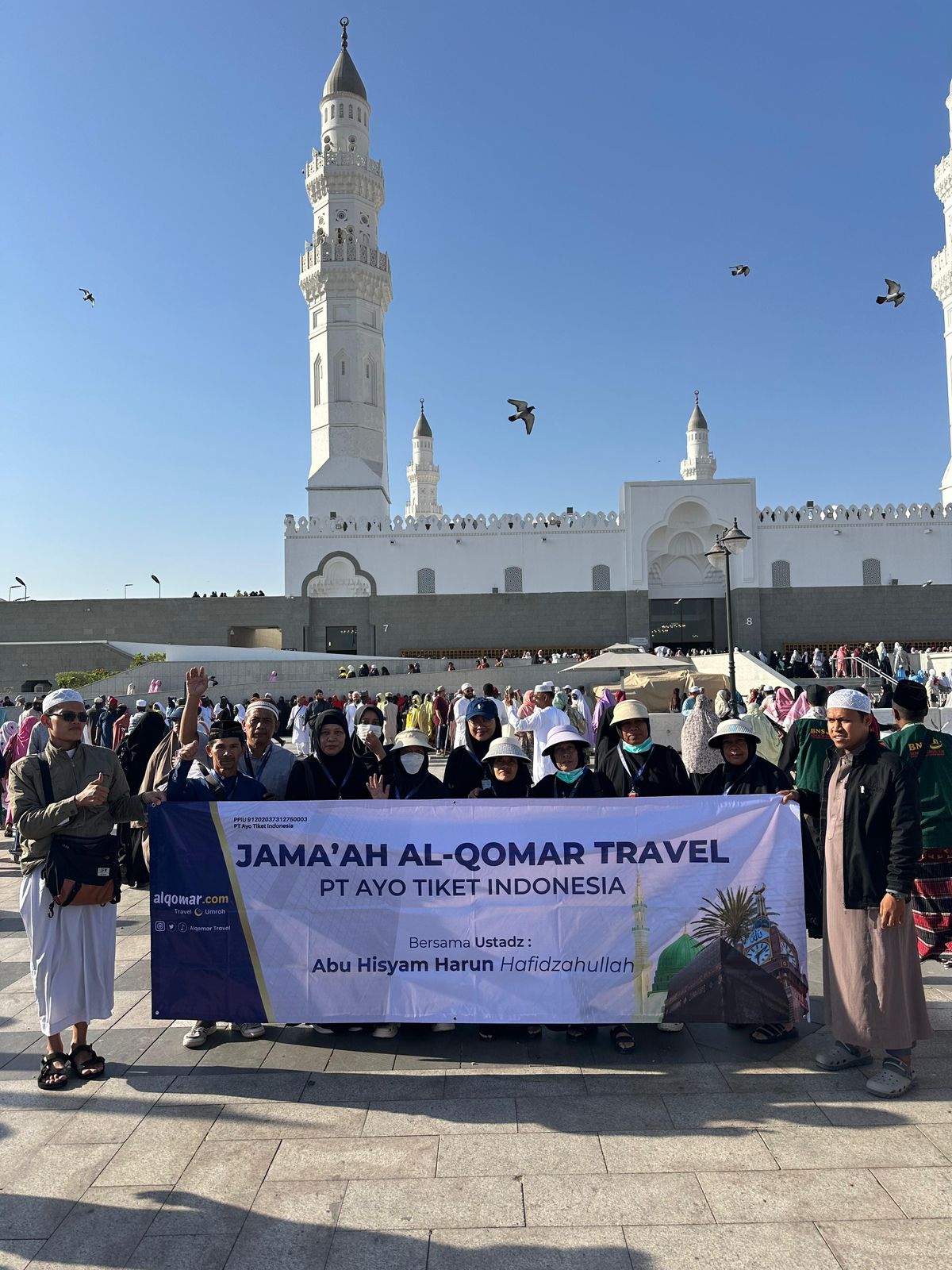 Berkesan dan Nyaman: Kisah Kebahagiaan Jamaah Umroh Al-Qomar Travel September 2025 - 3